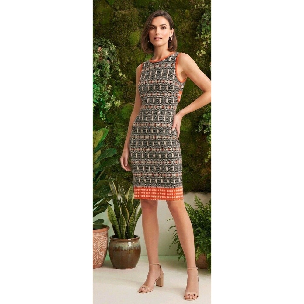 MUSETTE  Chic Sleeveless Dress Size 4 Round Neck Peekaboo Back